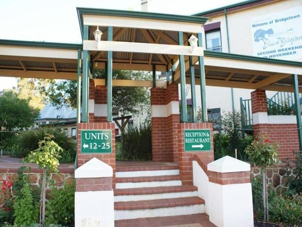 Nelsons Of Bridgetown Hotel Exterior foto